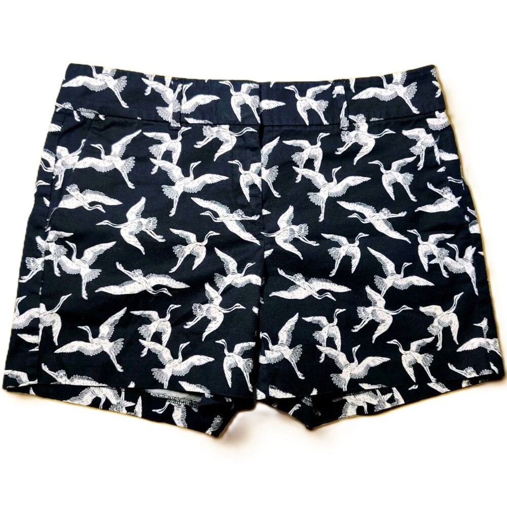 Ann Taylor Factory Signature Shorts Women’s Size 4 Navy White Crane Bird Print
